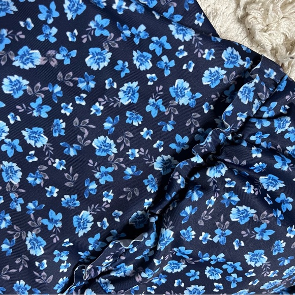 Old Navy floral one piece swimsuit - Picture 5 of 8